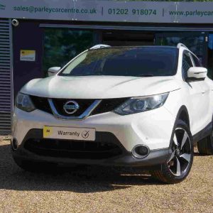 2015 Nissan Qashqai 1.6 dCi n-tec+ 2WD Euro 6 (s/s) 5dr - GLASS ROOF/SAT NAV/BTOOTH/FSH - WM15YUN - Deposit